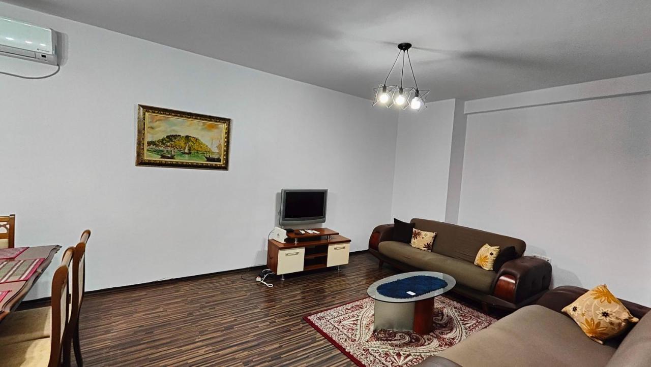 Appartamento Familiare Di Toni Shkodër 外观 照片